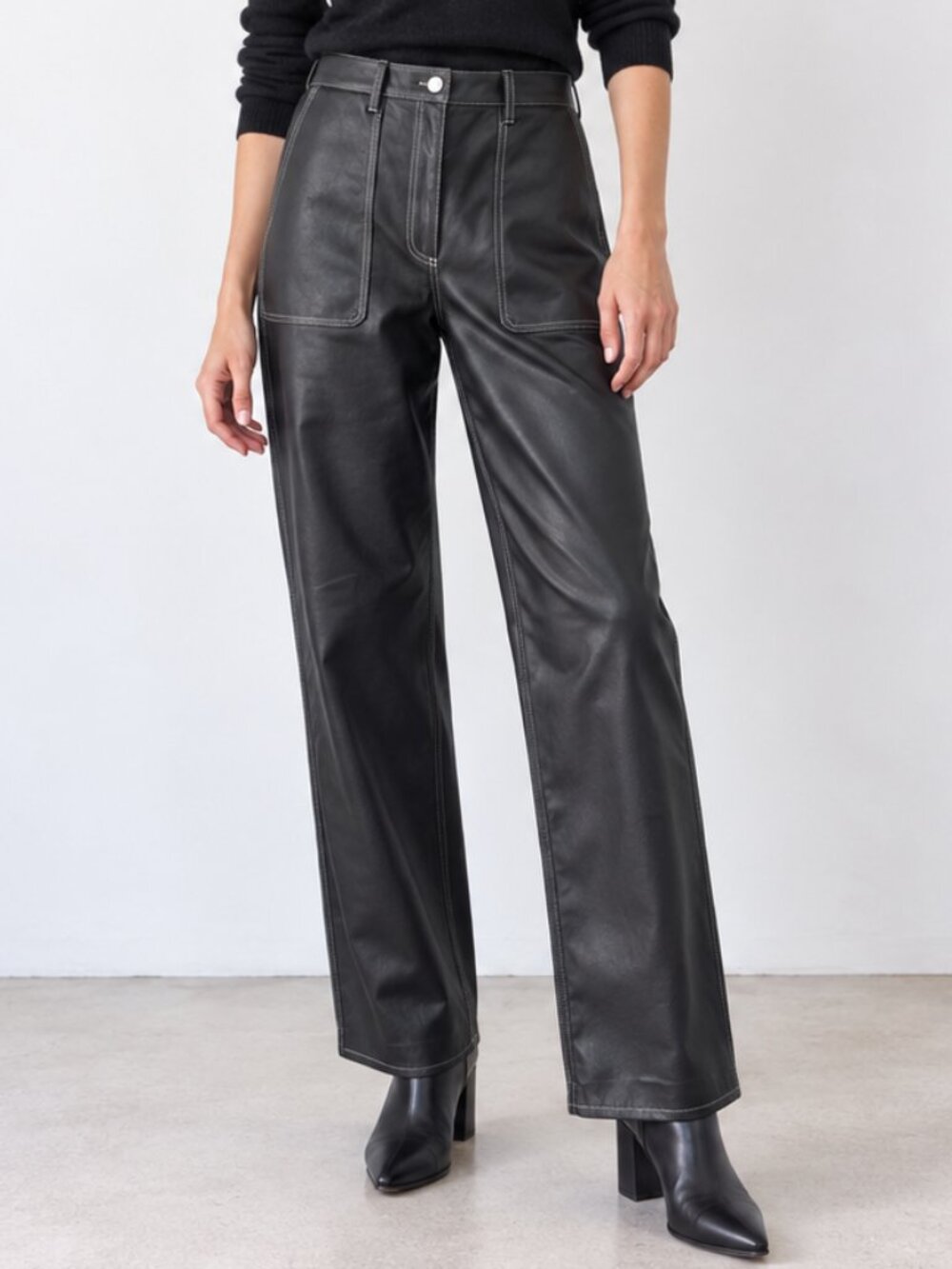 Aritzia Wilfred Free Black Faux Leather Straight Leg Pants Vegan Size 12